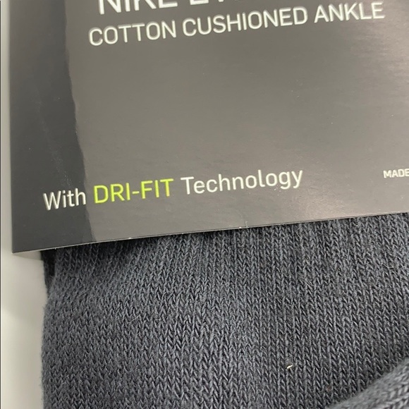 NIKE EVERYDAY COTTON CUSHIONED ANKLE TRAININ SOCKS - Picture 13 of 13